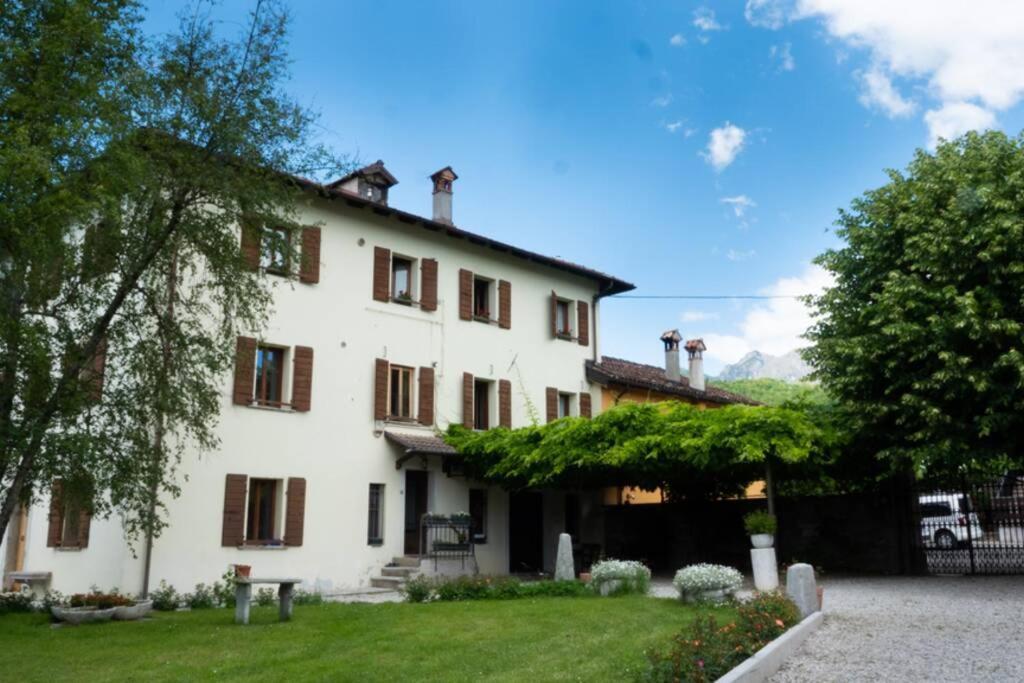 Villa Perale: La Tua Casa Alle Pendici Delle Dolomiti Belluno Exterior photo